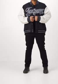 Tommy Jeans Giubbotto Bomber - black