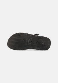 Mini Melissa Kummikingad - black