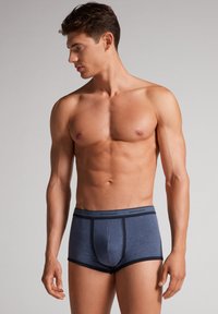 IUMAN Intimissimi Uomo STRETCH MIT LOGO - Boxerky - blau /denim blue blend midnight blue