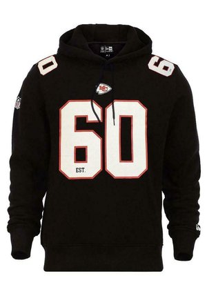 Czarna bluza z kapturem z dużym białym i czerwonym "60" z przodu, małym logo Kansas City Chiefs nad nim oraz logo NFL na rękawie.