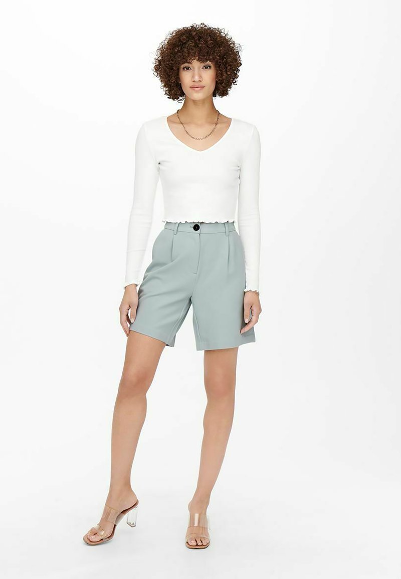 Damen Kleider | ONLY Shorts pearl blue/hellblau - WN99509 Damen Kleider | ONLY Shorts pearl blue/hellblau - WN99509