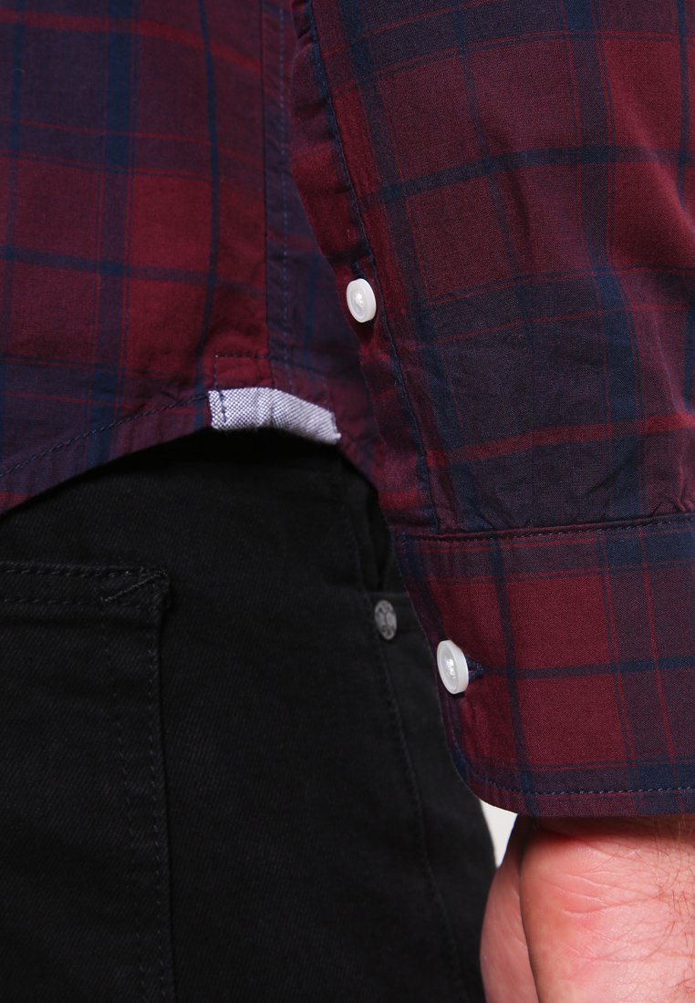 Pier One Skjorte dark bluebordeaux Zalando.no Pier One Skjorte dark bluebordeaux Zalando.no