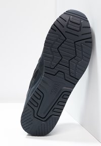 ASICS SportStyle Sneakers - blue