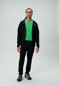 The North Face MOUNTAIN ATHLETICS TRAJECTORY FULL ZIP - Chaqueta outdoor - black