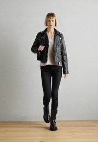 Kennel + Schmenger MASTER X - Platform-saappaat - schwarz