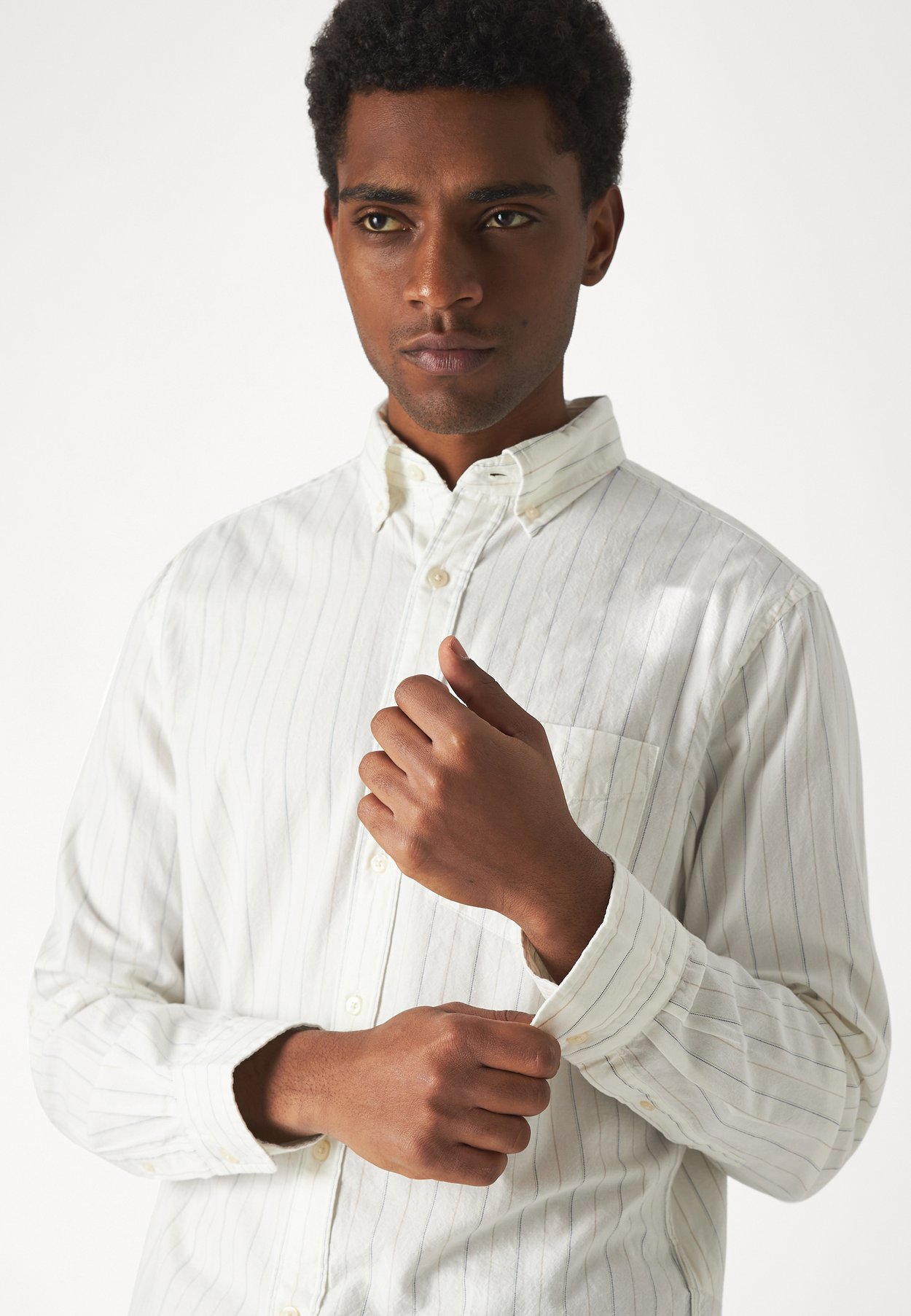 REG ARCHIVE OXFORD STRIPE