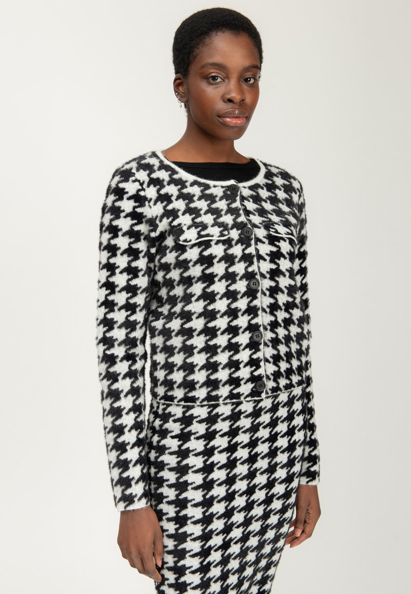 INFLUENCER Cardigan - milk