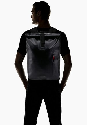 MODEL A - Rucksack - black