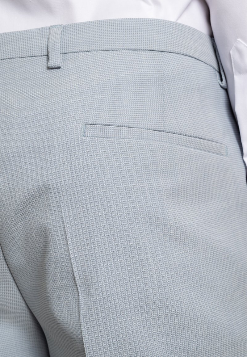 Herren Komplettanzüge | HUGO Stoffhose hellblau - EB87002 Herren Komplettanzüge | HUGO Stoffhose hellblau - EB87002