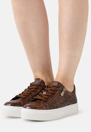 Marco Tozzi Sneaker low - cognac