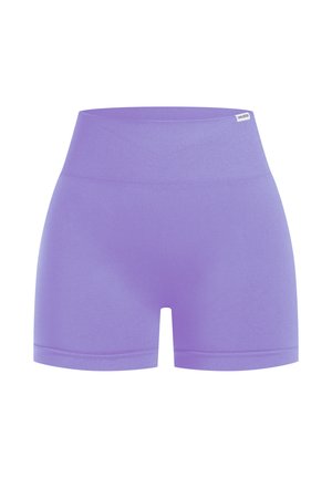 Pantalones cortos morados de cintura alta hechos de material elástico, con una textura suave y una cinturilla acanalada en contraste para mayor comodidad.