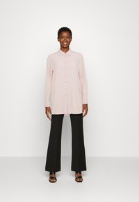 Lindex JANE - Blusa com botões - light pink