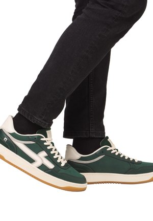 Rieker Baskets basses - waldgrün weiß