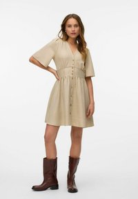 Vero Moda MELANEY KURZES  - Abito a camicia - overcast