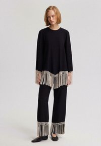 Touché Privé TASSEL TEXTURED  - Tunikaer - black