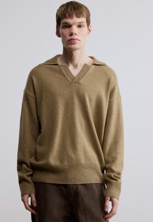 UCARI - Strickpullover - dark beige