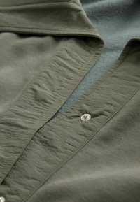 Next POPPER FRONT ELASTICATED HEM TONAL  - Poletna jakna - olive green