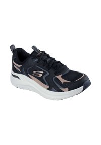 Scarpa sportiva nera con tomaia in rete, dettagli grigi e rosa, suola spessa bianca e punta rotonda. Presenta lacci e un anello sul retro.