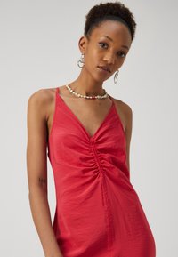 GAP STRAPPY BACKs - Dnevna haljina - red