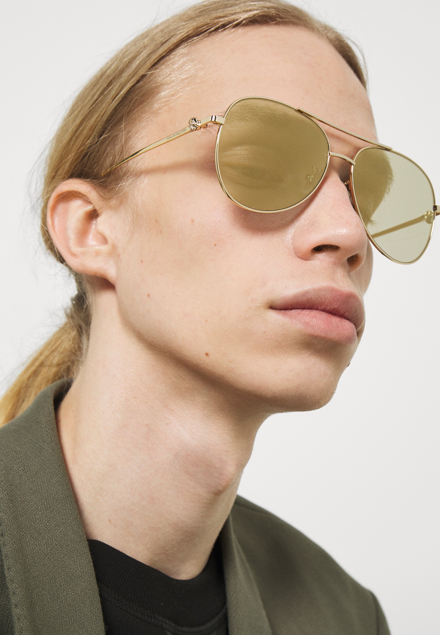 Alexander McQueen Occhiali da sole - gold-coloured/dorato - Zalando.it