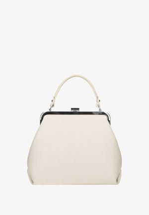 Kremowa skórzana torebka o zaokrąglonym kształcie, ze srebrnym metalowym zapięciem i krótkim uchwytem. Brak widocznych wzorów ani akcentów.