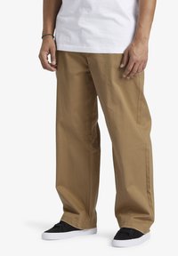 DC Shoes - WORKER BAGGY - Trousers - incense Thumbnail Image 1