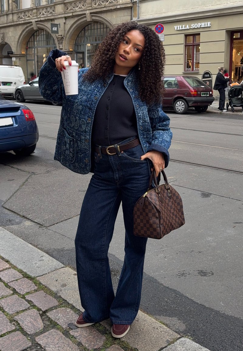 jeans anchos para mujer