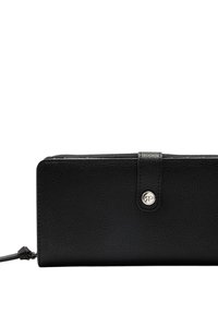 Czarny skórzany portfel o teksturowanym wykończeniu, prostokątnym kształcie, z zamknięciem na klapkę z przodu, srebrnym akcentem guzika oraz zamkiem błyskawicznym u góry.