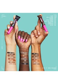 NYX Professional Makeup BOLD EYE CONTACT SET MIT ON THE RISE LIFTSCARA UND THICK IT. STICK IT! BROW MASCARA - Make-upset - brunette