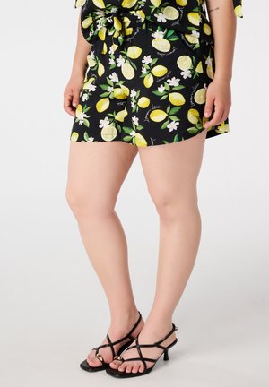 Shorts - multi black-white