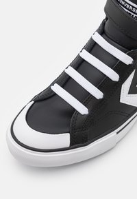 Converse PRO BLAZE STRAP UNISEX - Sneakers alte - black/white