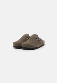 Pier One UNISEX - Domácí obuv - khaki