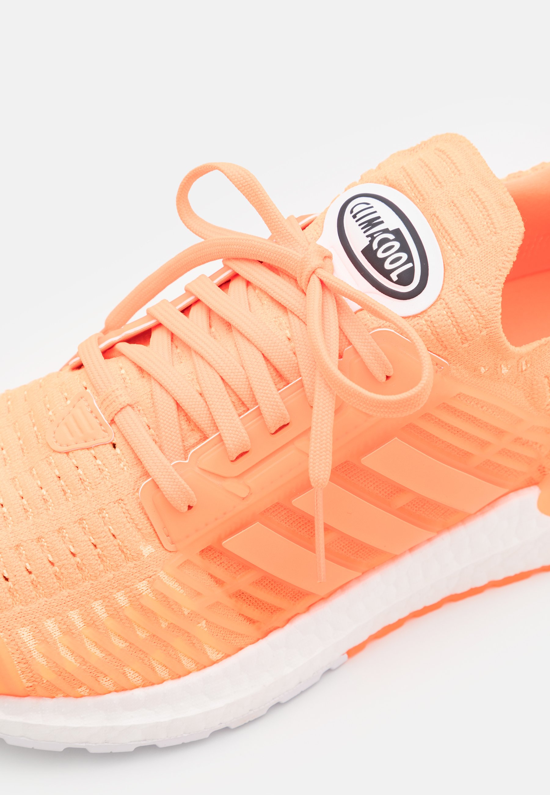chaussure adidas orange