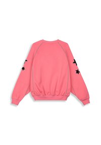 Sudadera rosa de manga larga, con borde y puños de canalé, que presenta aplicaciones de estrellas negras en las mangas y costuras contrastantes.