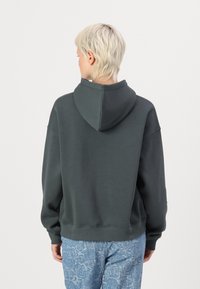 Gina Tricot PRINTED HOODIE - Melegítőfelső - urbanchic/lavie