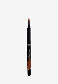 L'eyeliner Perfect Slim de L'Oréal Paris, avec une pointe fine, un boîtier noir et des accents dorés, présente un design élancé pour une application précise.