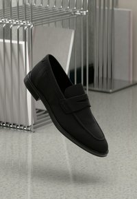 LOZHAM - Mokasīni - black