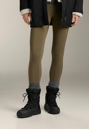 OYSHO APRÈS - Zimski škornji - black