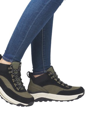 Rieker Sport Bottines à lacets - urbanschwarz khaki