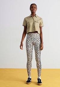 adidas Originals LEO - Tamprės – kelnės - black