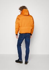 Night Addict Winterjacke - ginger buiscuit