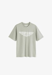 Sélectionné, green top gun