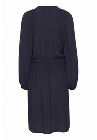 Dunkelblaues Kleid mit langen, gepufften Ärmeln, tailliertem Schnitt und glattem Stoff. Der Rücken hat einen runden Ausschnitt und eine fließende Silhouette.