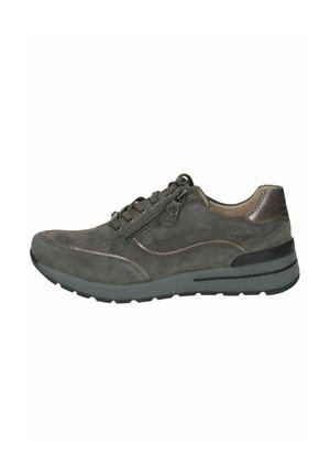 Trainers - grey comb