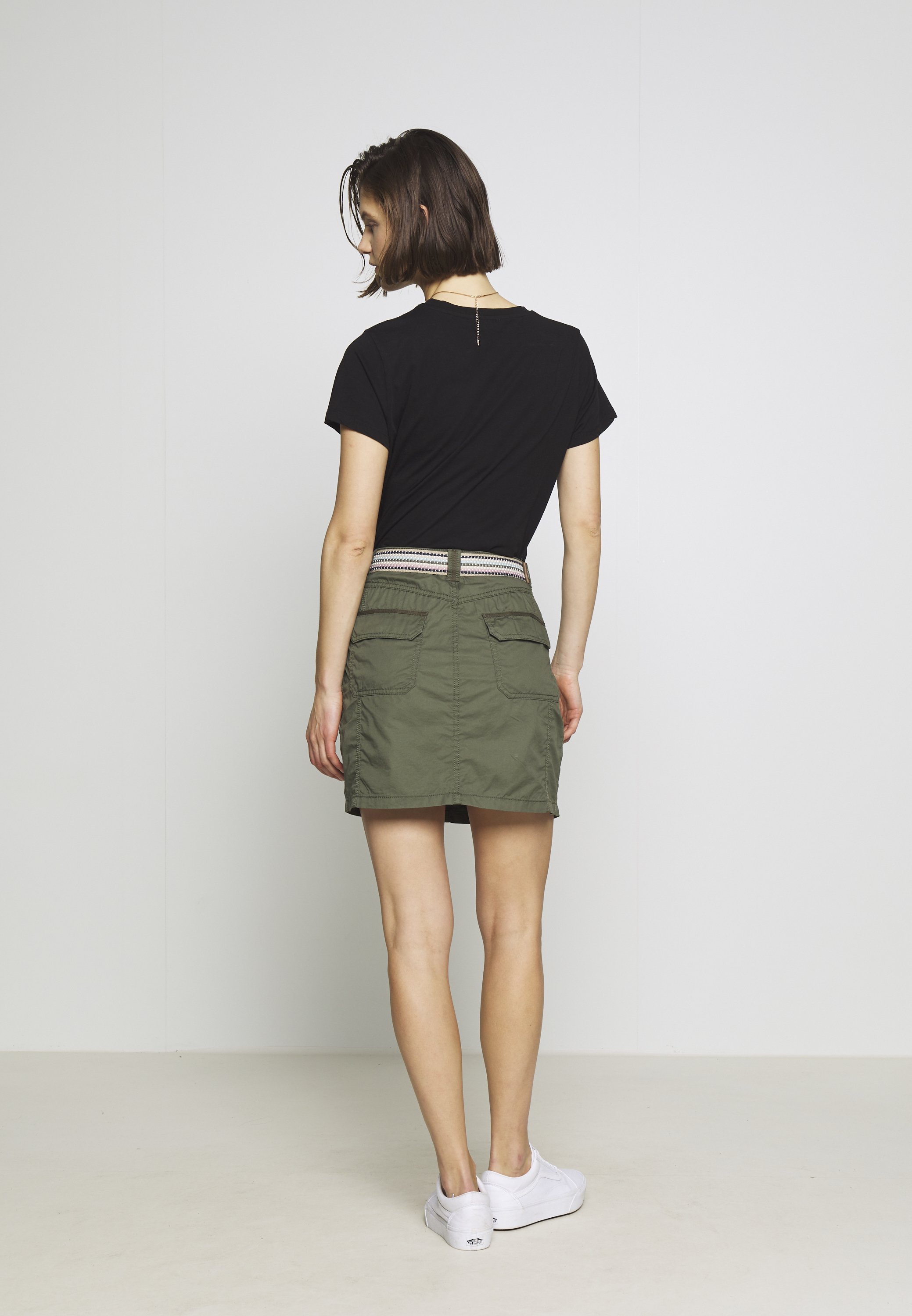 Esprit PLAY SKIRT A line skjørt khaki green Zalando.no Esprit PLAY SKIRT - A-line skjørt - black