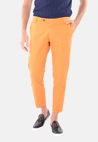 Ciabalù Chino - arancione
