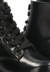ETIKA JEDDAH - Botines con cordones - black