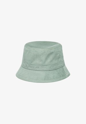 Jasnozielony kapelusz typu bucket z sztruksu z przeszywaną opaską i subtelnym wyszywanym logo z przodu, z szerokim daszkiem nachylonym ku dołowi.