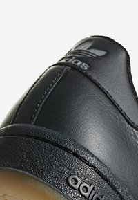 adidas Originals CONTINENTAL 80 SHOES - Sporta apavi - black