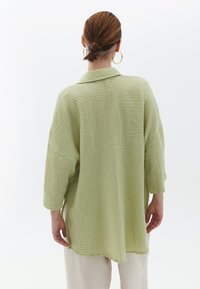 OXXO OVERSIZE  - Blusa - lint